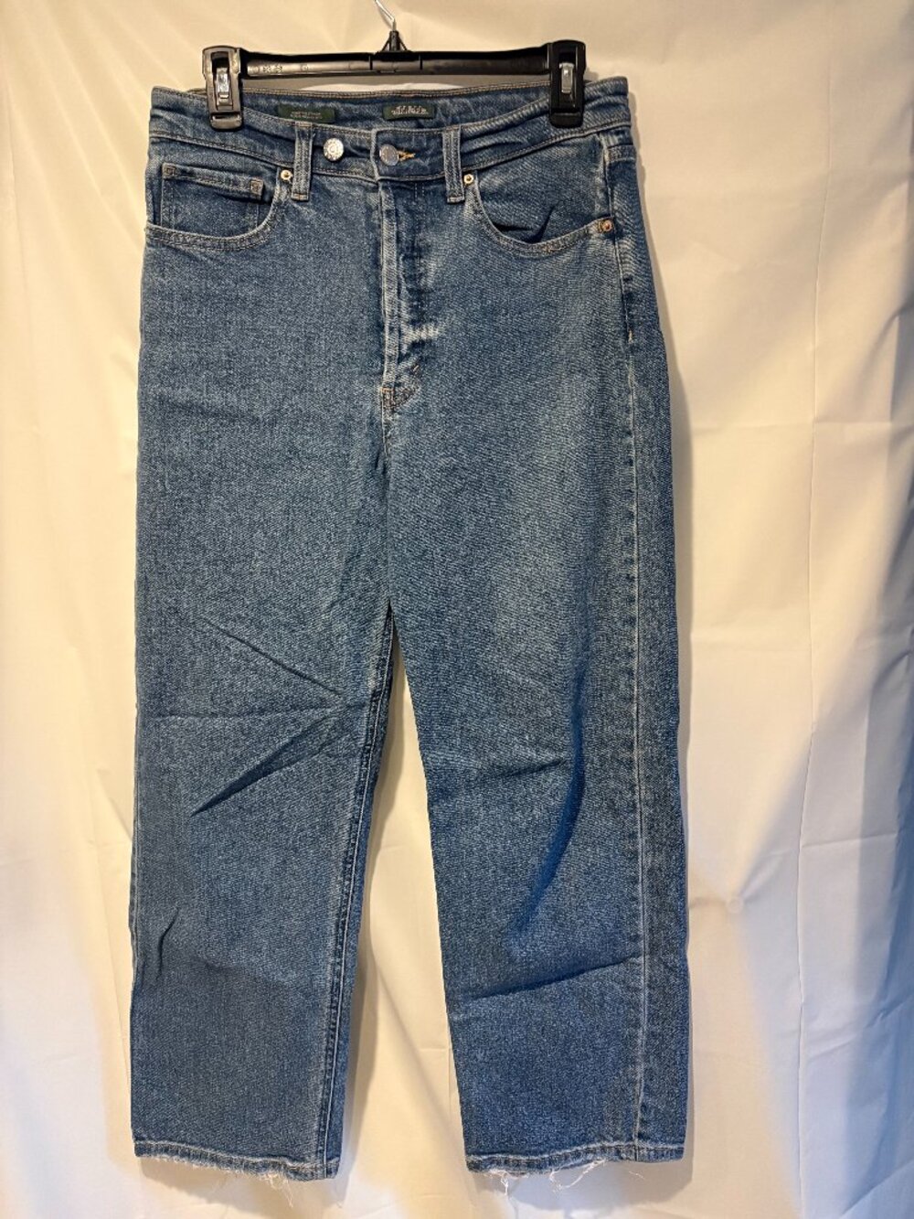 Womens Wild Fable Size 8 Highest Rise Straight Button-Fly Jeans